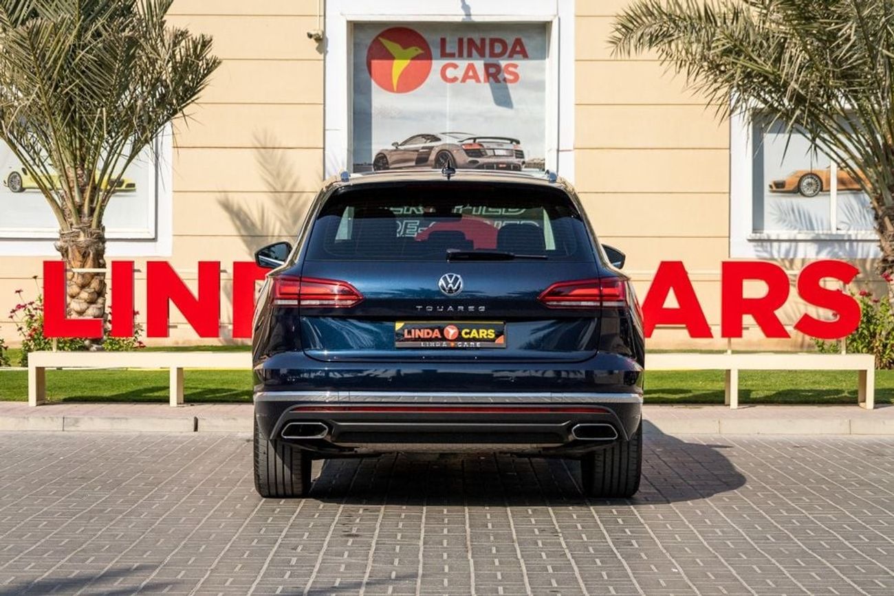 Volkswagen Touareg Atmosphere 3.0L Volkswagen Touareg 2023 GCC under Agency Warranty and Service Contract with Flexible