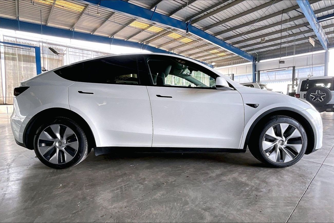 تسلا موديل Y Long Range (Dual Motor) | شامل الضمان | 0 ﺪﻔﻋﺓ ﺃﻮﻟﻯ