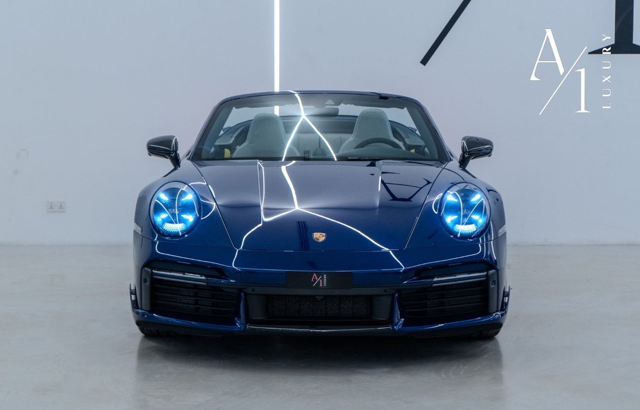 Porsche 911 Turbo S 3.8L (645 HP) Convertible 2022 Porsche 911 Turbo S, Sport Chrono Package, Full Service Histo