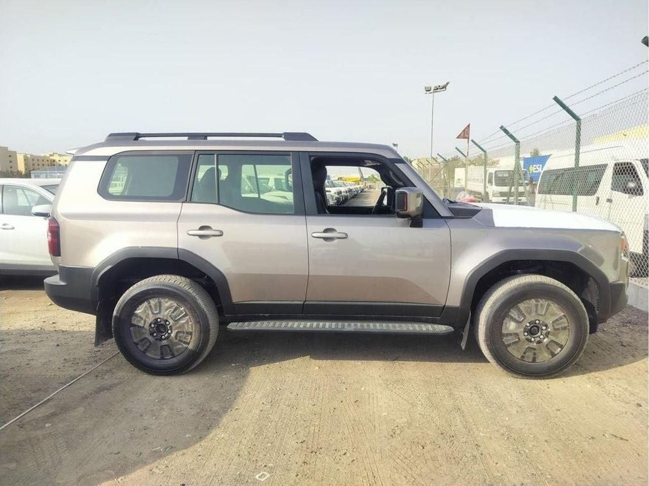 تويوتا برادو PRADO LIMITD 2.8L TURBO DIESEL | 2024 | 0 KM | 03 YEARS WARRANTY