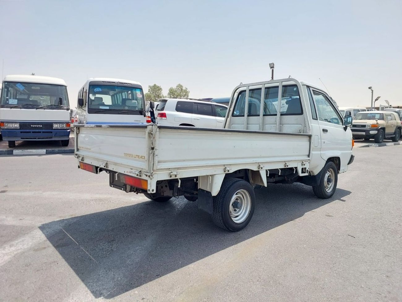 Toyota Lite Ace TOYOTA LITEACE TRUCK PICK UP RHD 1994 MODEL 1.5 L PETROL MANUAL(PM46117)