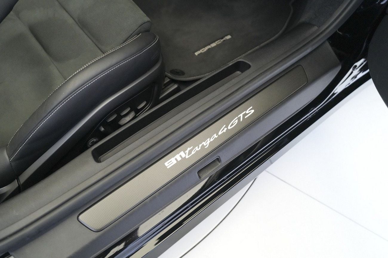 Porsche 911 TARGA 4GTS