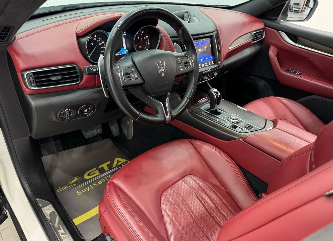 مازيراتي ليفونت Std 3.0L (350 HP) 2017 Maserati Levante, Warranty, Full Maserati Service History, Excellent Conditio