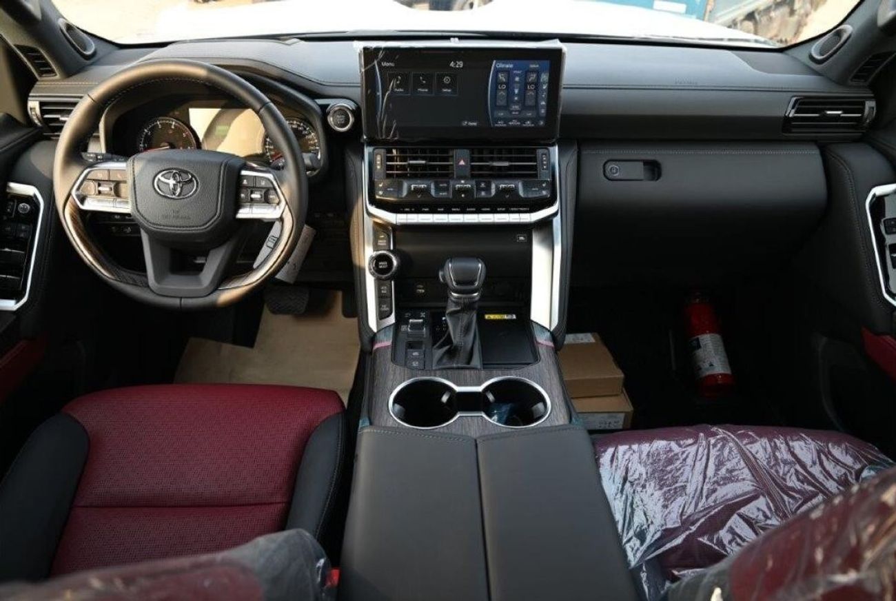 تويوتا لاند كروزر 300 VXR V6 3.3L Diesel Twin Turbo Automatic