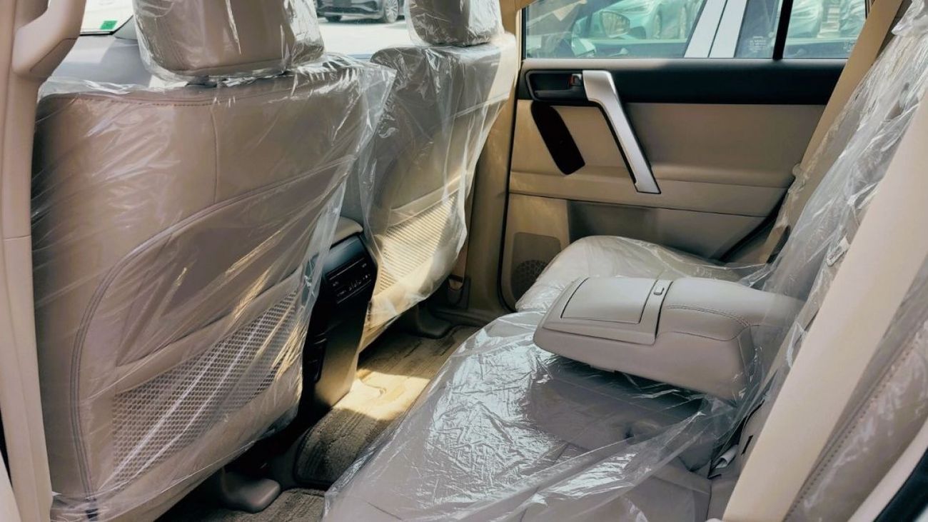 Toyota Prado Toyota Prado 4.0Ltr 4WD  5 Door GCC Specs