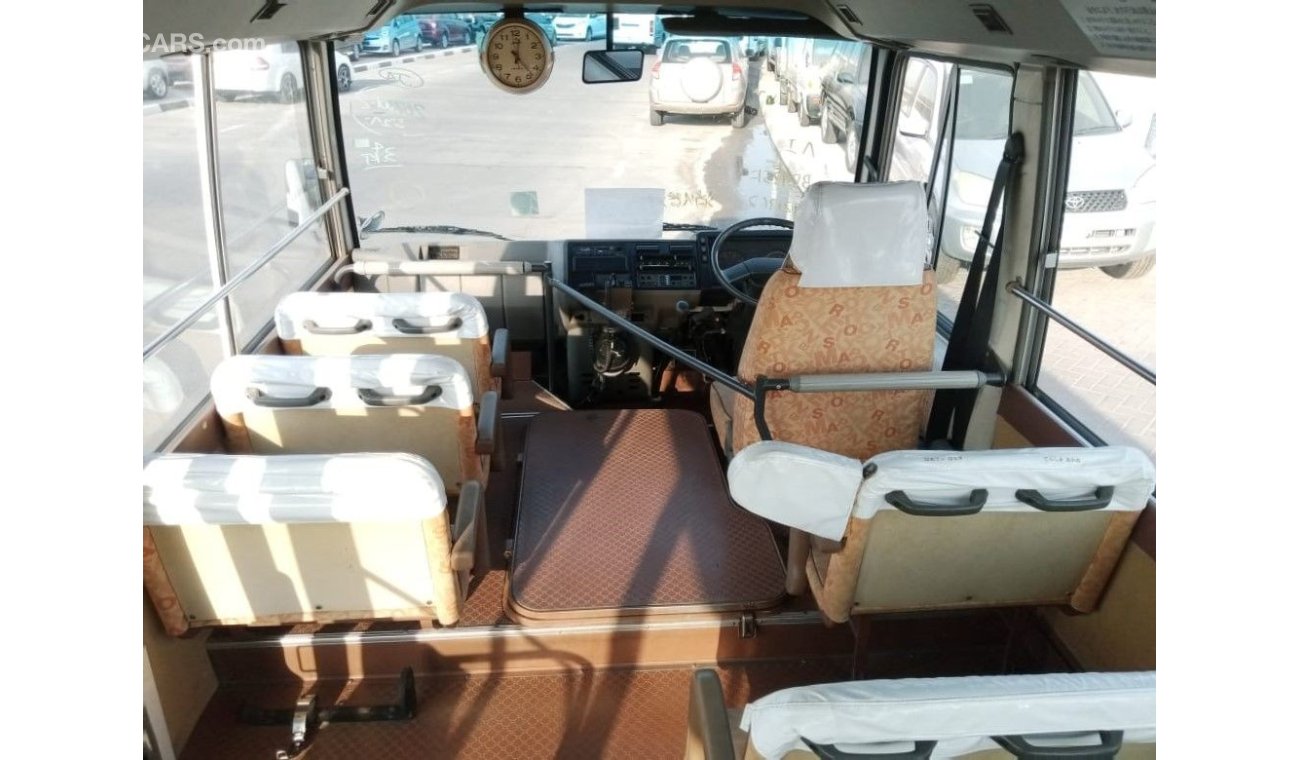 ميتسوبيشي روزا MITSUBISHI ROSA BUS RIGHT HAND DRIVE (PM1055)