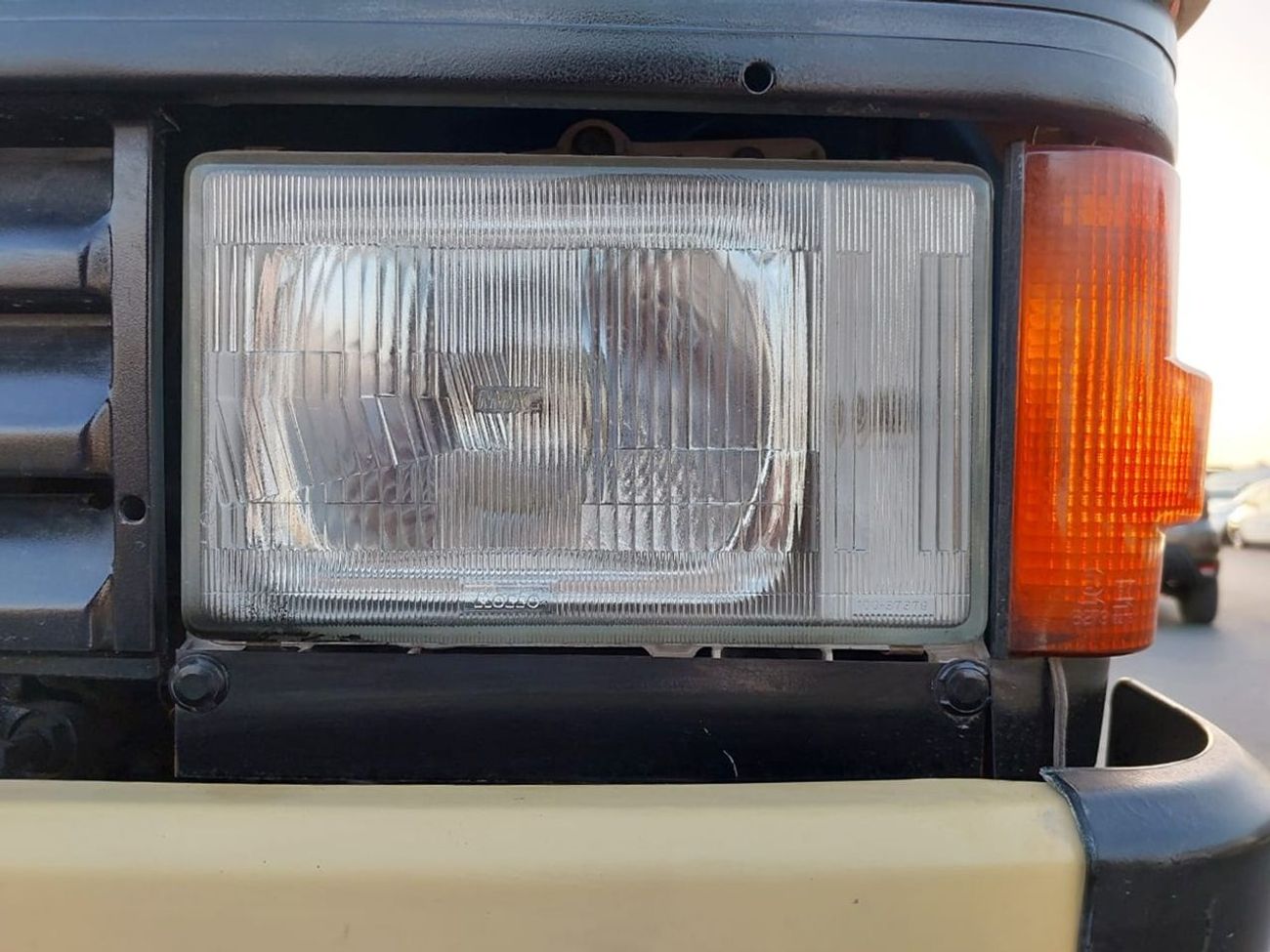 Mitsubishi Fuso Canter MITSUBISHI CANTER DUMPER TRUCK RHD 1986 MODEL 3.5 L DIESEL MANUAL(PM00040)