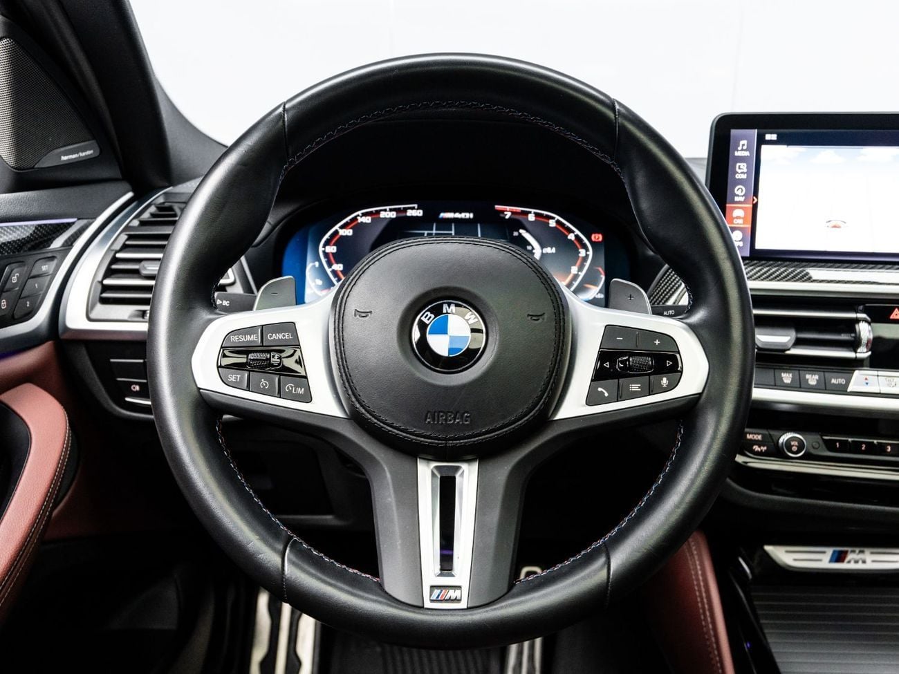 بي أم دبليو X4 M40I 3.0L 2024 BMW X4 M40i, 3.0 TC I6, 4WD, 382bhp, 8 Speed Auto