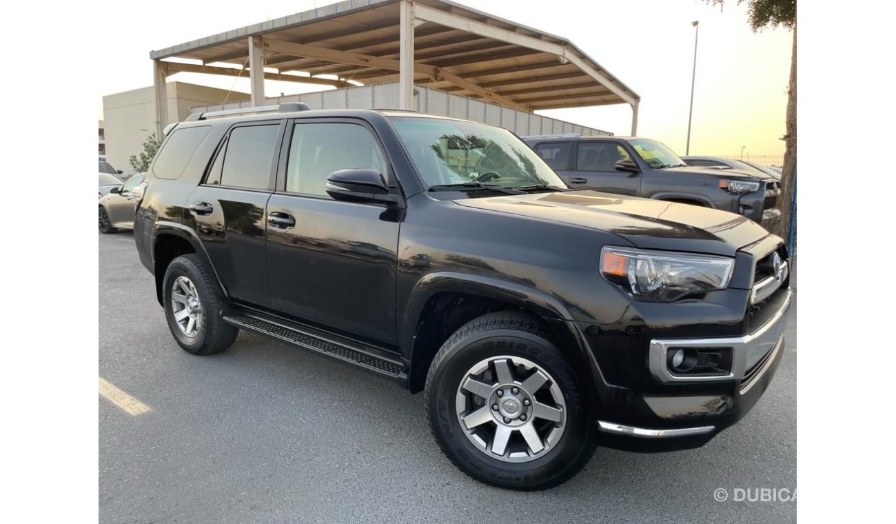 تويوتا 4Runner TRD OFF ROAD 4x4 AND ECO 5 SEATER 4.0L V6 2016 AMERICAN SPECIFICATION