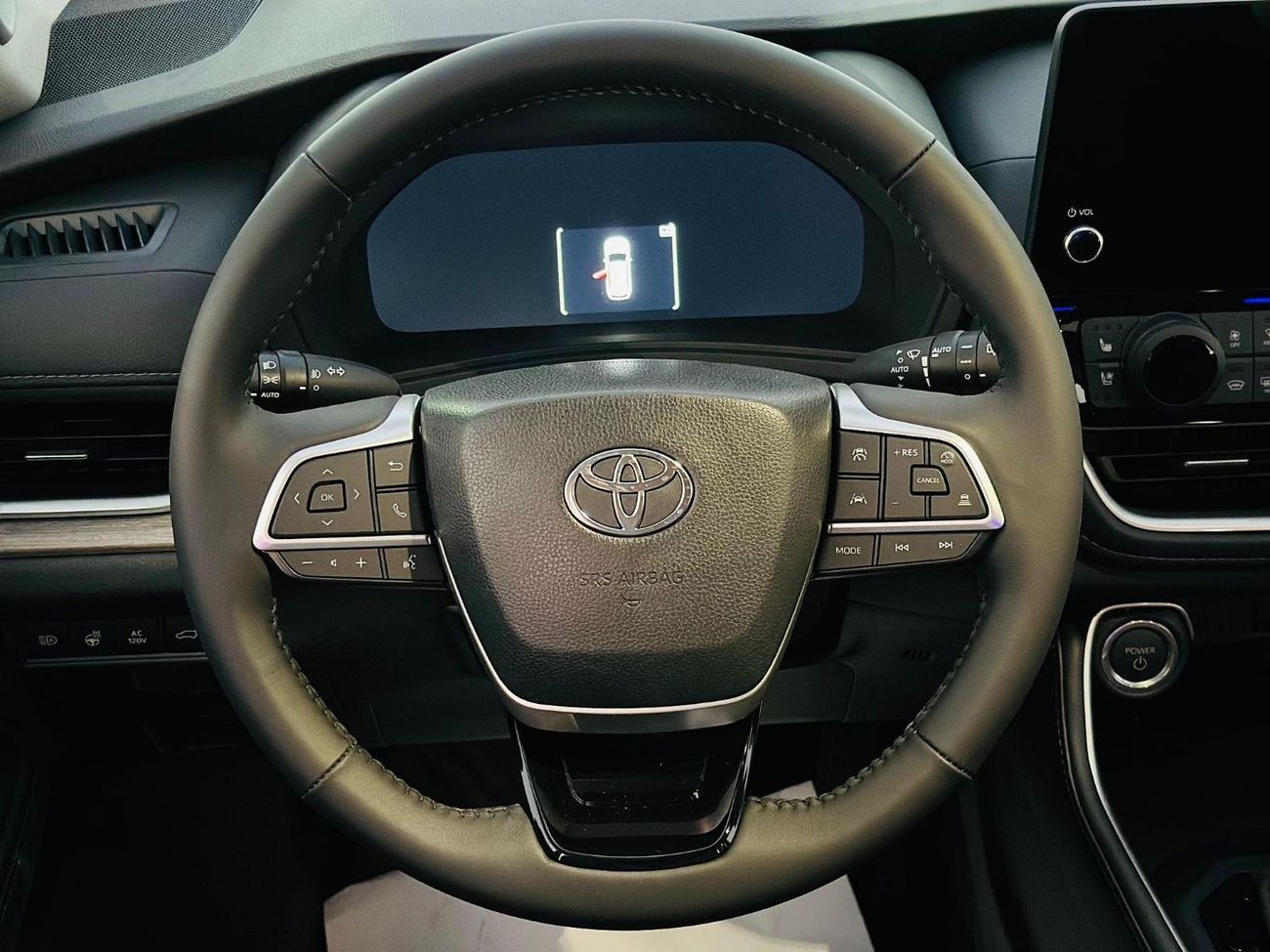 تويوتا جراند هايلاندر LIMITED PETROL