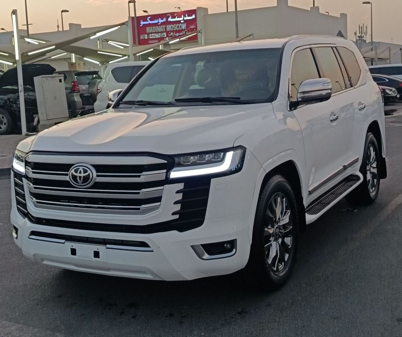 تويوتا لاند كروزر