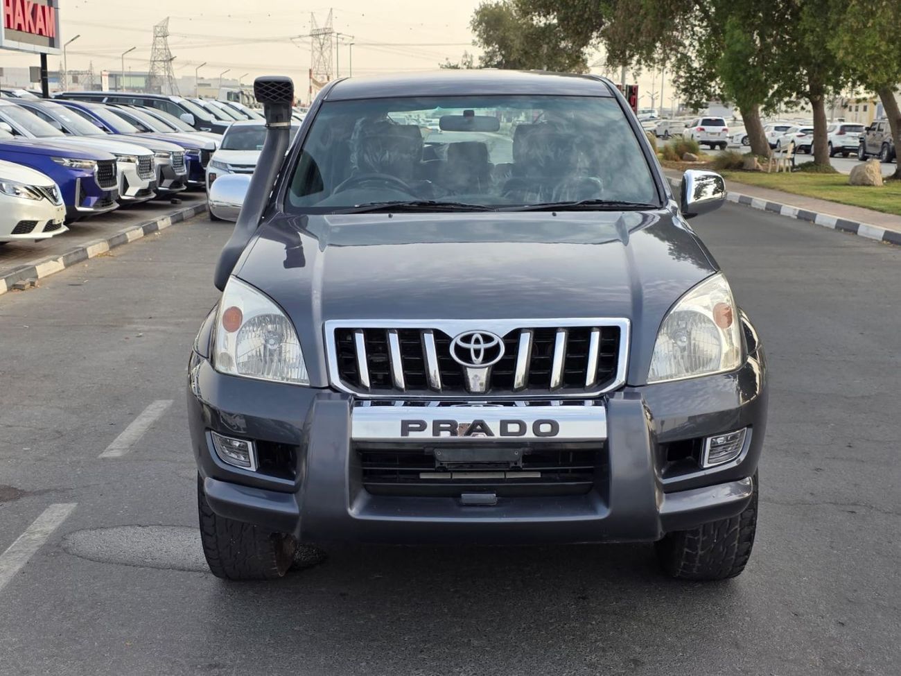تويوتا برادو DIESEL PRADO 3.0 LITER 1KZ ENGINE GREY COLOR 2004 MODEL AUTOMATIC