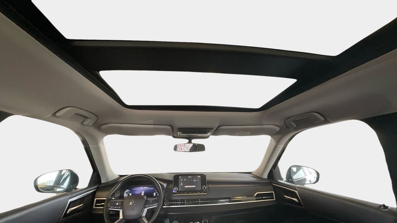 ميتسوبيشي آوتلاندر 2.5 AUTO 4WD 7SEAT HL | شامل الضمان | 0 ﺪﻔﻋﺓ ﺃﻮﻟﻯ