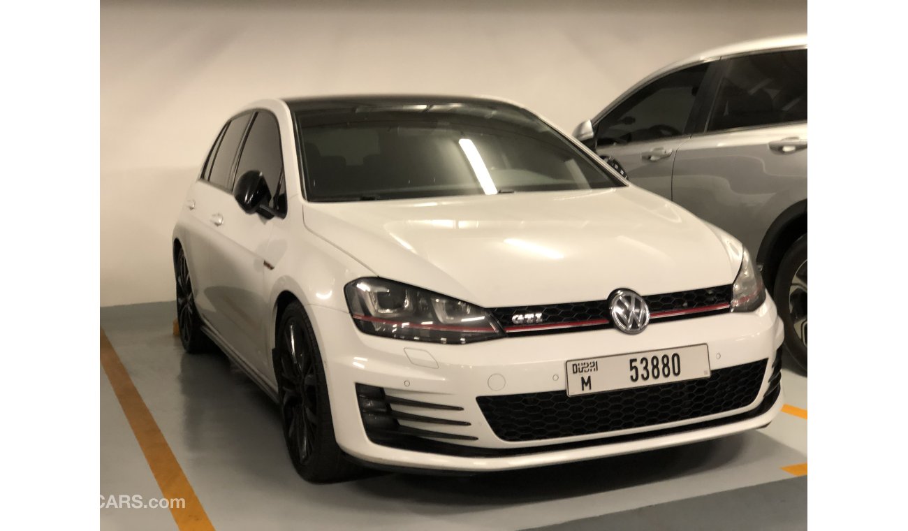 فولكس واجن جولف MK7 GTI