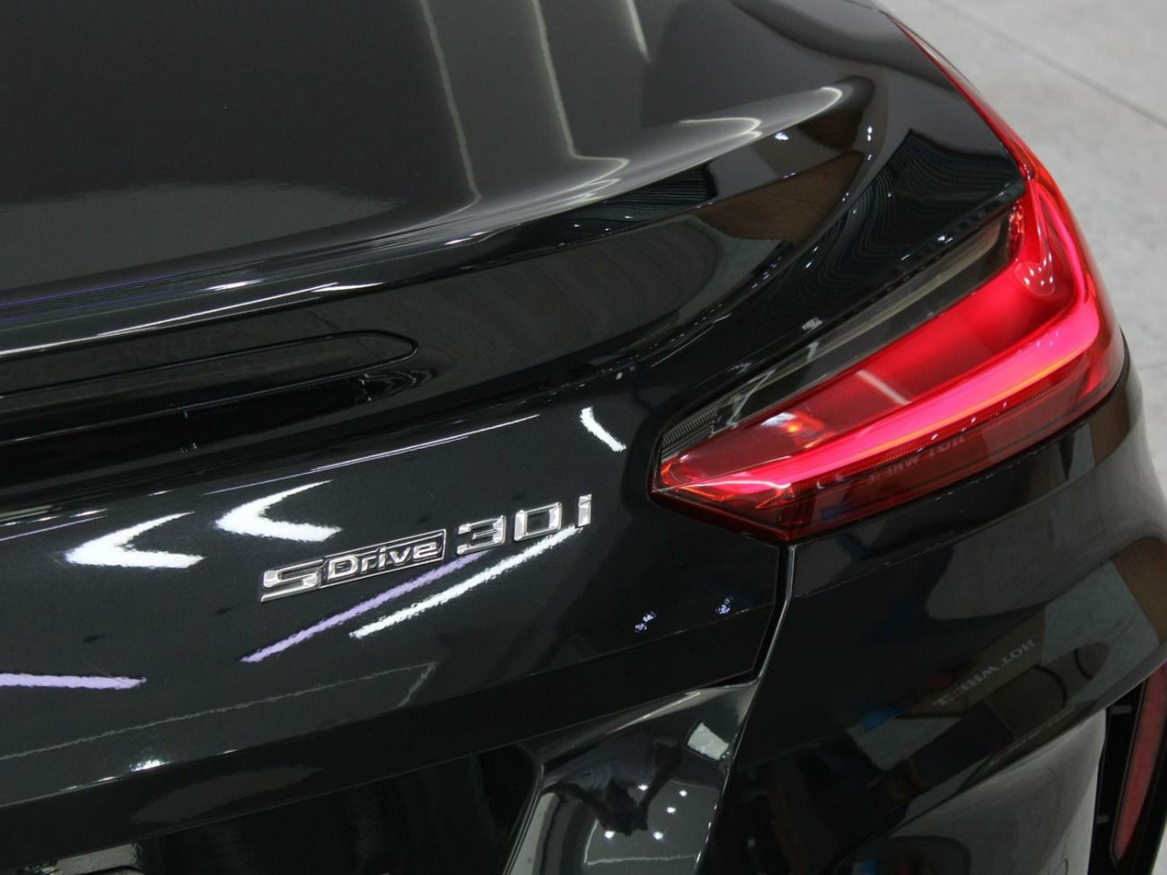 بي أم دبليو Z4 Sdrive 30i | GCC