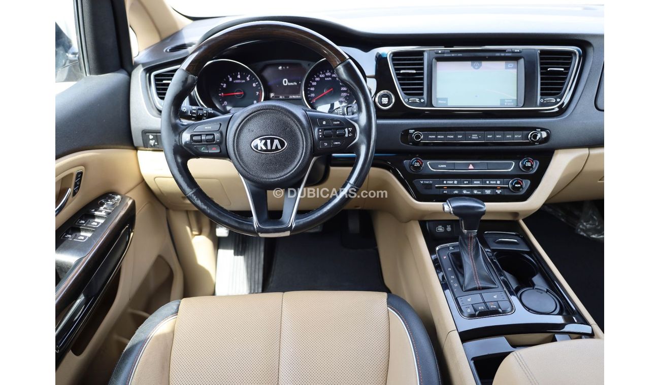 Kia Carnival LX | Grand Carnival | Full Option | 8 Seater | 6 CYL | Excellent Condition | GCC Specs