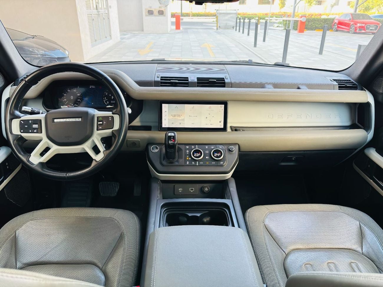 لاند روفر ديفندر P300 110 2.0L (5 Seater)
