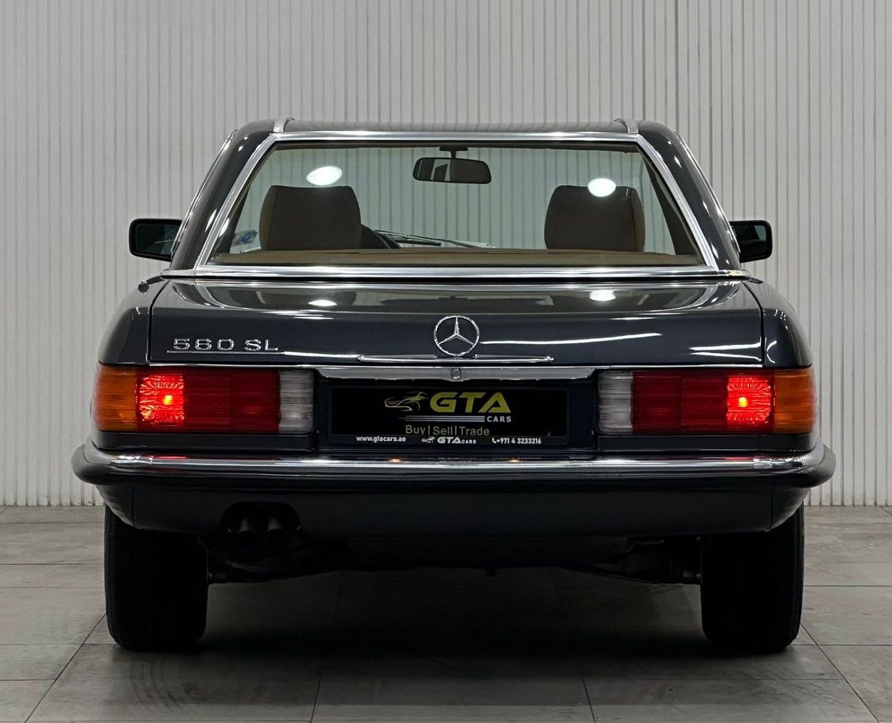 مرسيدس بنز SL 560 1988 Mercedes Benz 560SL, Low Kms, Excellent Condition, Canadian Specs
