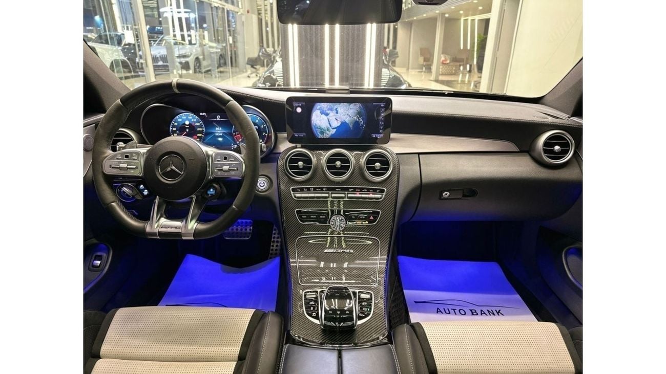 مرسيدس بنز C 63 AMG MERCEDES C63S MODEL 2020 KM 55000