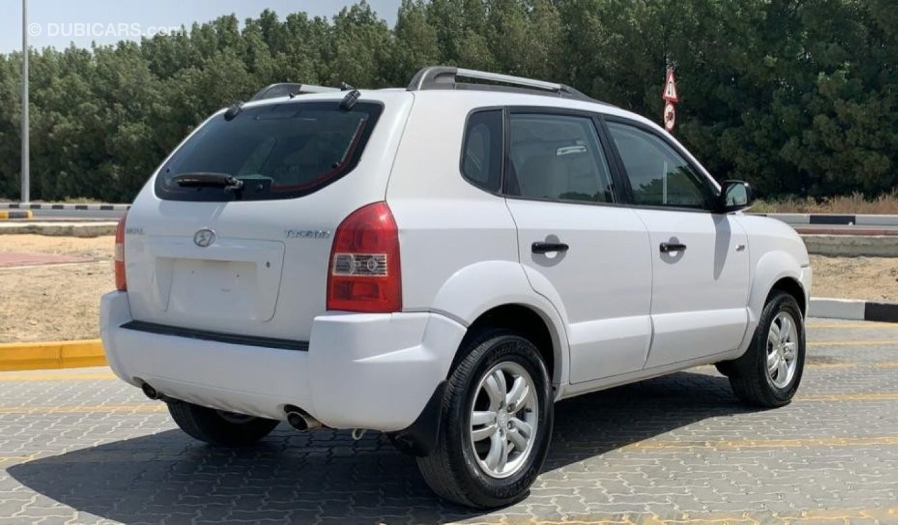 Hyundai Tucson 2009 V6 4x4 Ref#733