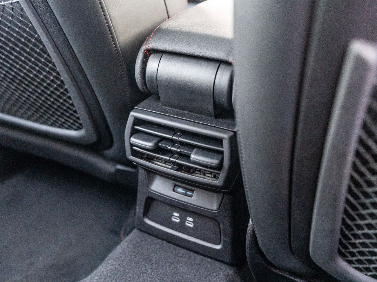 Audi RS3 TFSI quattro 2.5L Sportback