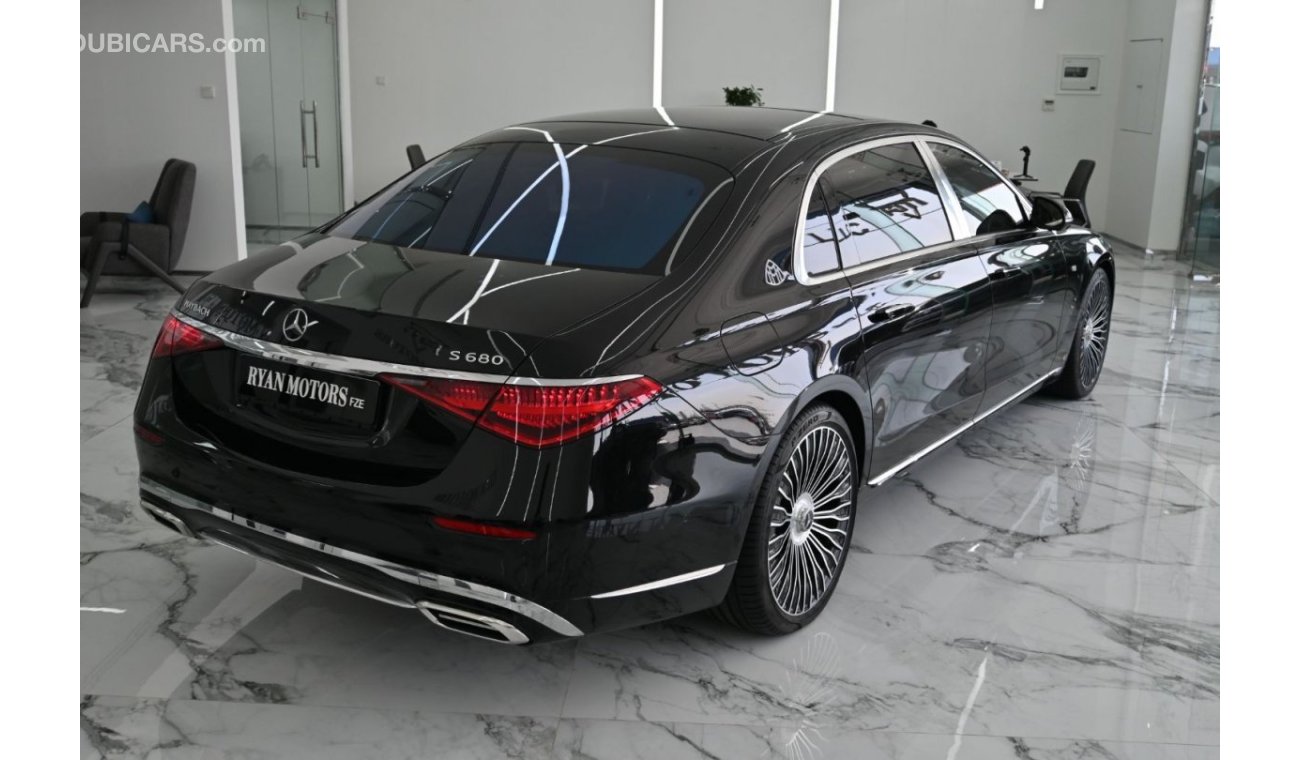 Mercedes-Benz S680 Maybach Mercedes Maybach S680 621-hp 6.0L V12 Biturbo, Color Black, Model 2023