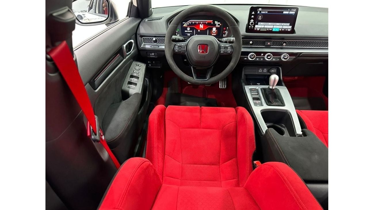 Honda Civic Type R 2023 Honda Civic Type R Manual Transmission, 2028 Honda Warranty, 2027 Honda Service Pack, GCC