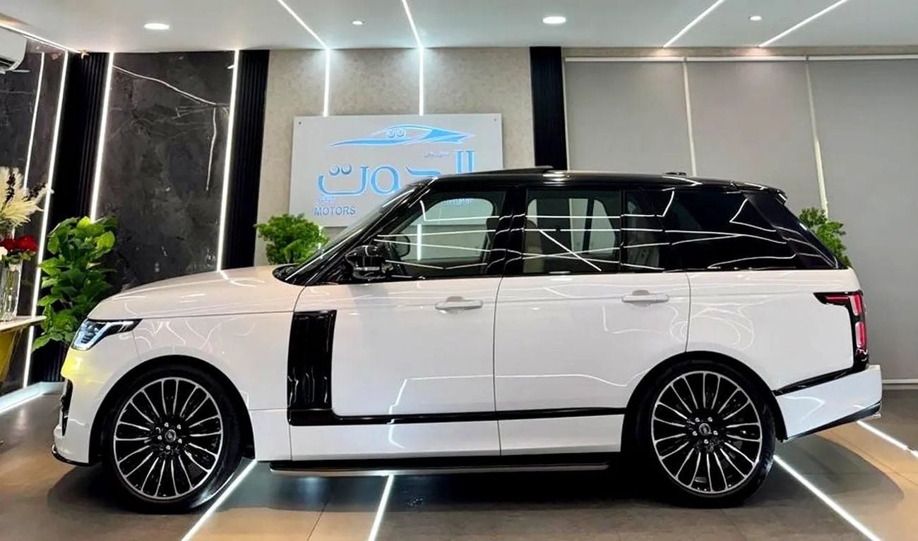 لاند روفر رينج روفر Autobiography SV 5.0L AMAZING VOGUE SV DESIGN || V8 SUPERCHARGED || GCC || PERFECT CONDITION