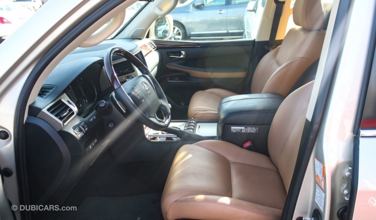 Lexus LX 570 S