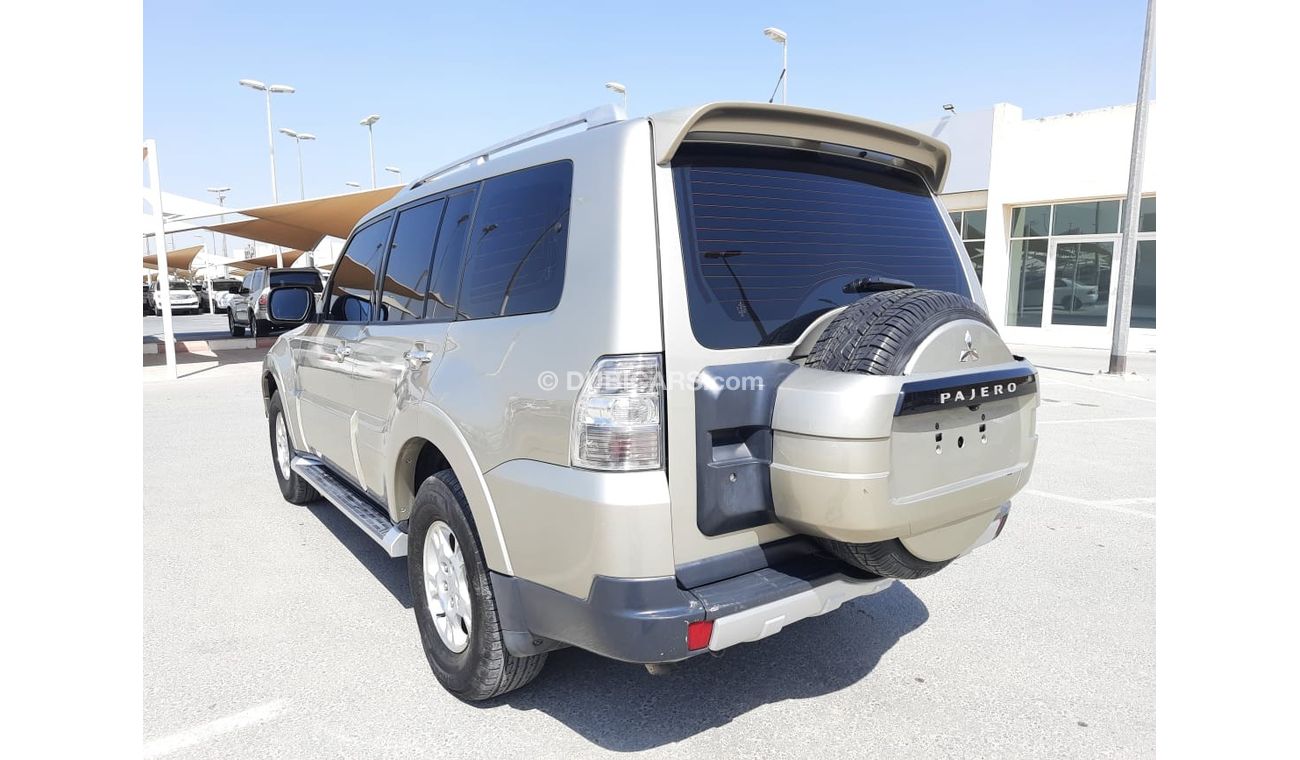 Mitsubishi Pajero Mitsubishi pajero 2007 g cc accident free