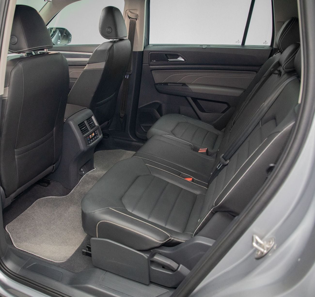 Volkswagen Teramont R LINE