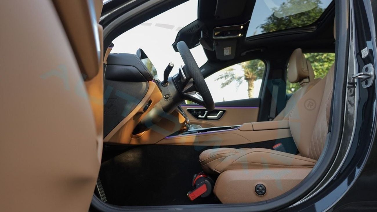 Mercedes Benz E300 (For Export , НА ЭКСПОРТ) E 300 AMG EQ Boost 2.0T RWD 2026 GCC Без пробега