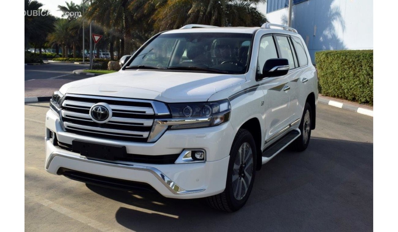 Toyota Land Cruiser VXS 5.7L AT WHITE EDITION