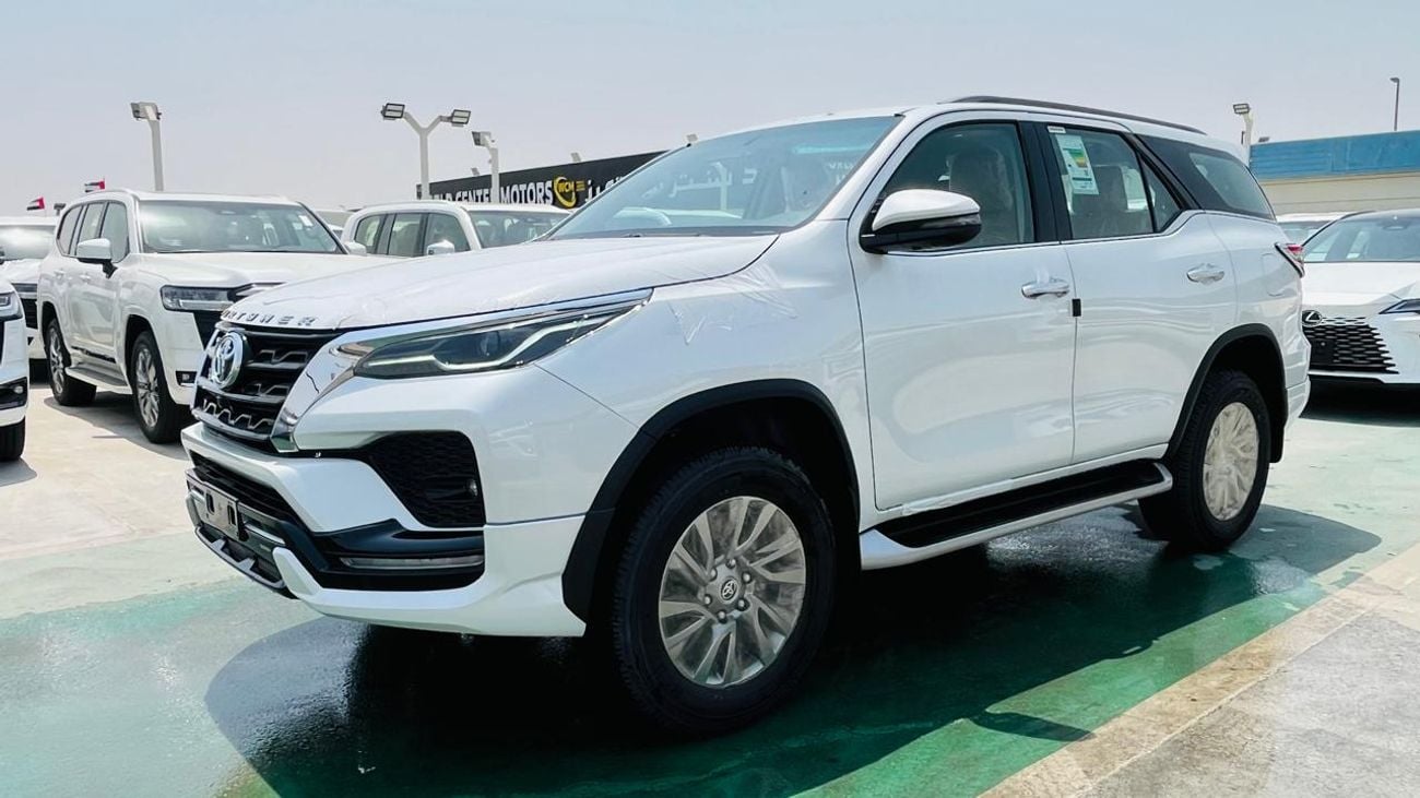 Toyota Fortuner SR5