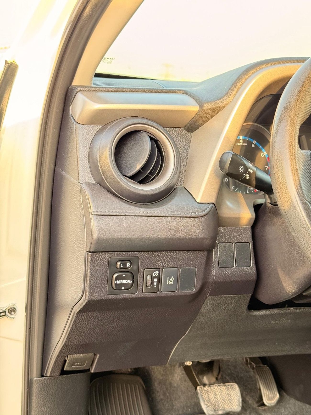 Toyota RAV4 TOYOTA RAV4 2017