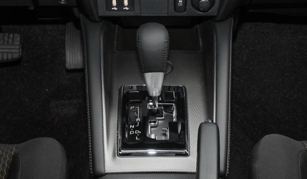 Mitsubishi ASX Brand New Mitsubishi ASX Basic 2024 Export 2.0L A/T FWD| Petrol |White/Black |ASX-B-PLUS-24