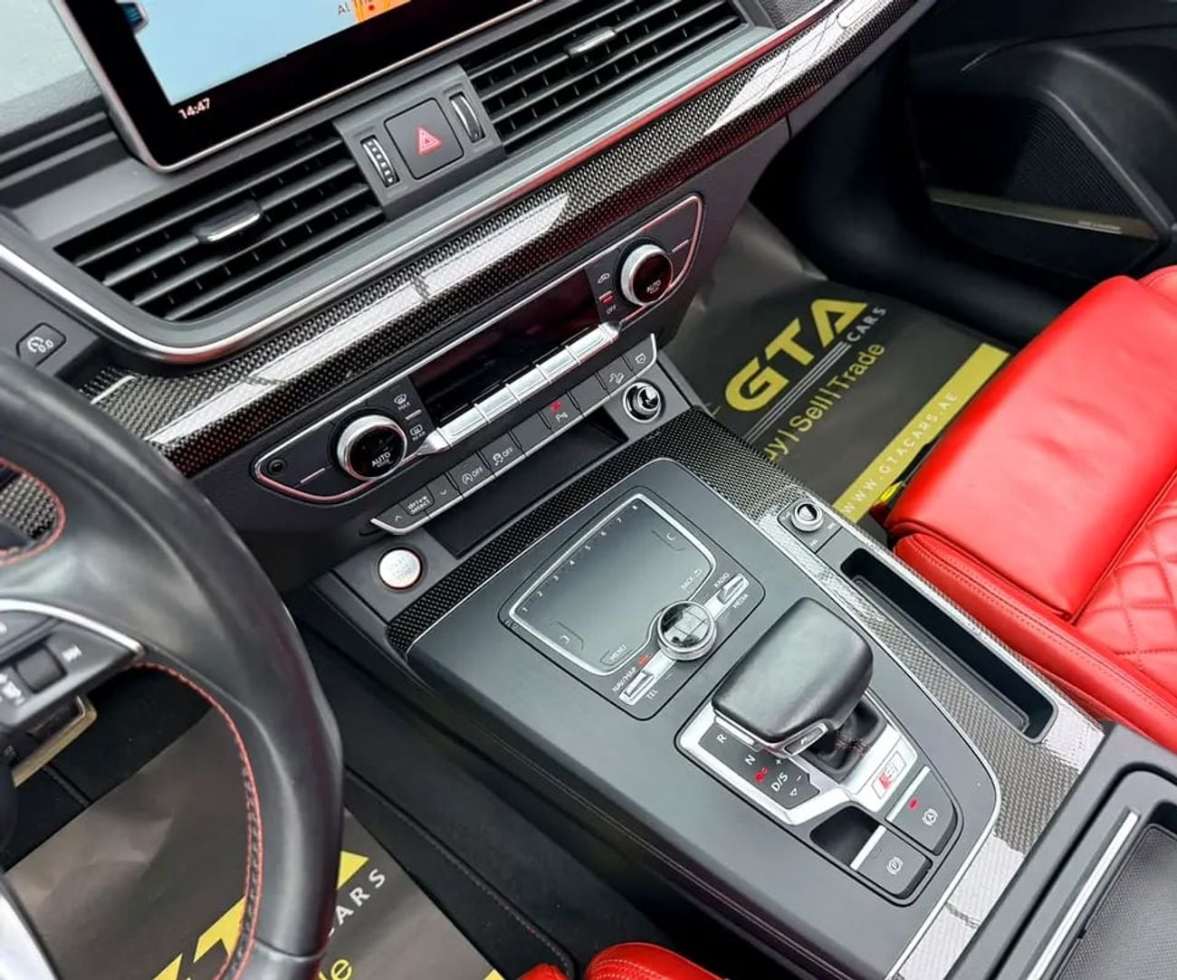 Audi SQ5 Quattro, Full Service History, Carbon Fiber Interior, Fully Loaded, GCC