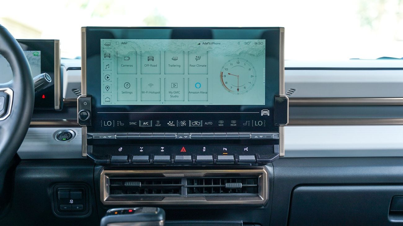 جي أم سي همر EV