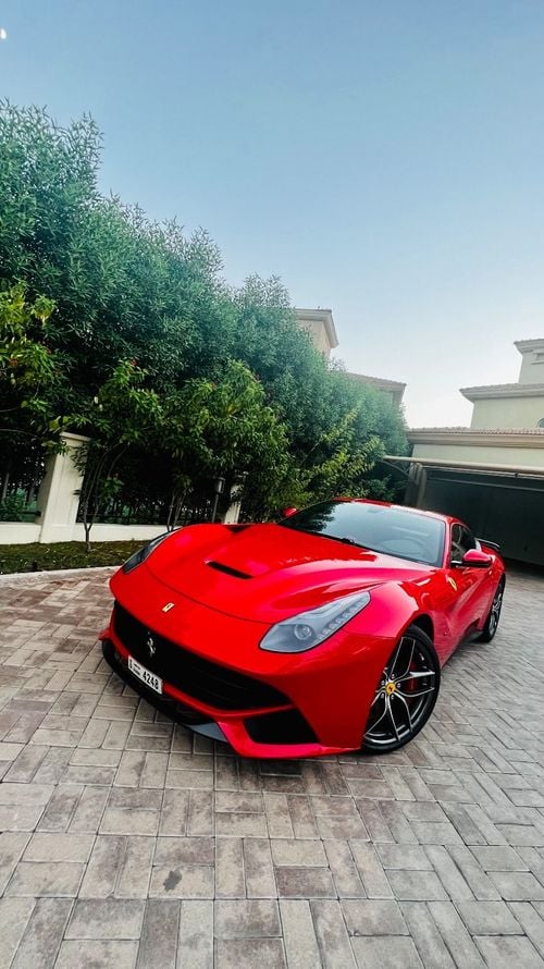 Ferrari F12 LIKE NEW