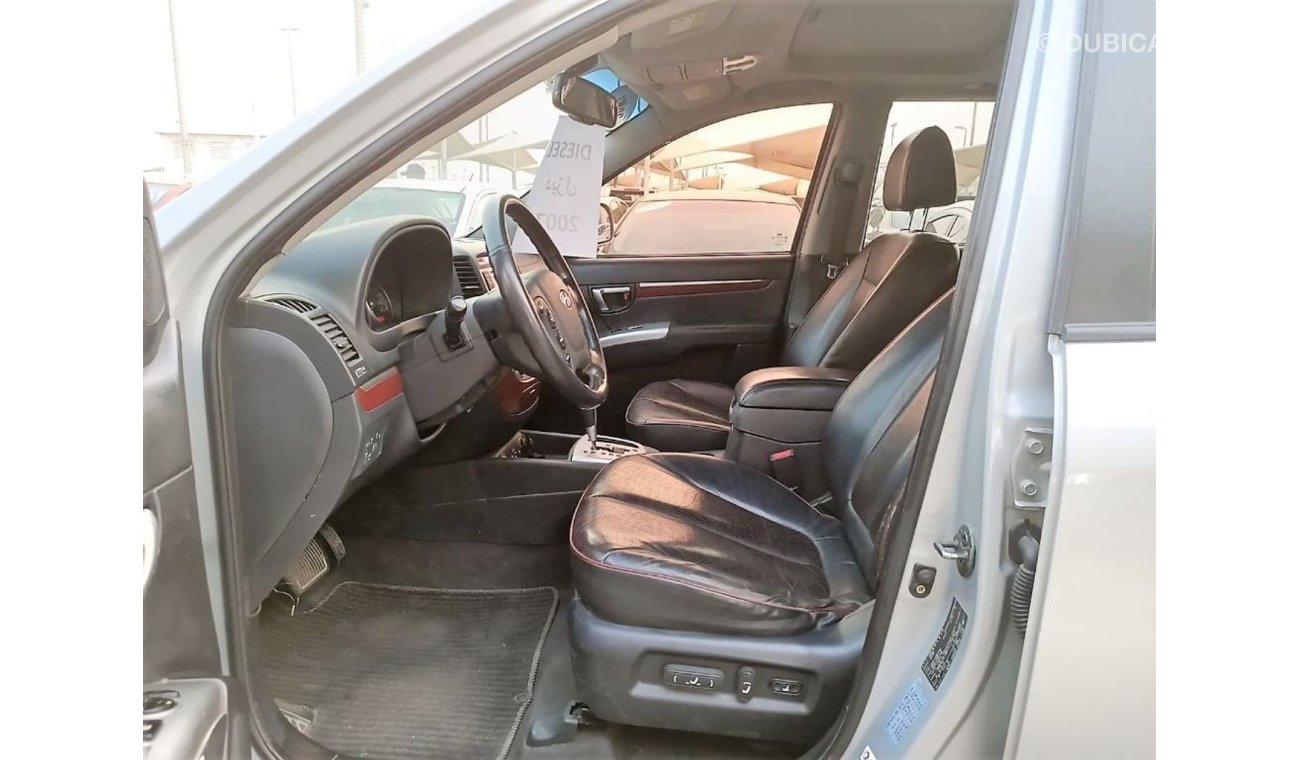 Hyundai Santa Fe MXL / DIESEL - ACCIDENTS FREE/ CAR IS IN PERFECT INSIDE OUT