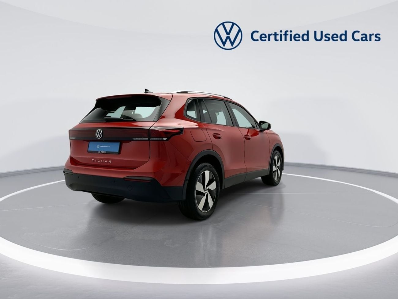 Volkswagen Tiguan Tiguan Life + Fabric Seats (Ref#31265) - 33,100 AED SAVINGS from New Car