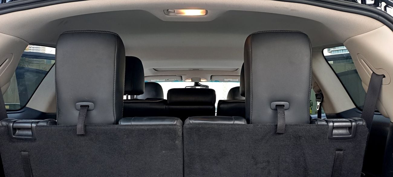 Infiniti QX60 PREMIUM 3.5L V6 AWD 7 SEATER CLEAN AND NEAT PERSONAL VEHICLE