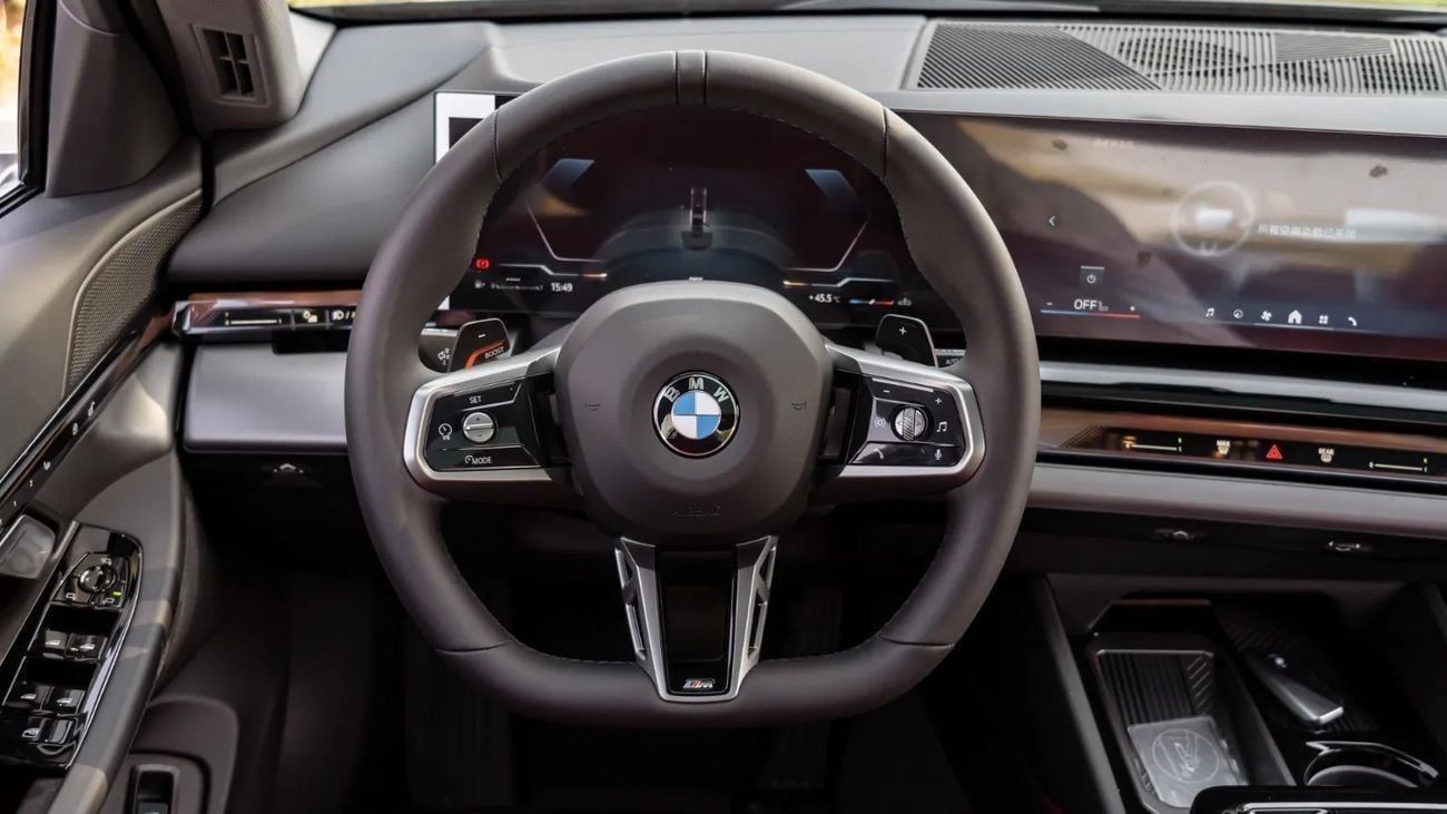 BMW 525 2026 | BMW 5 SERIES 525LI M SPORT [ EXPORT ONLY ]