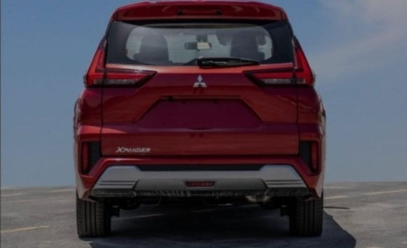 ميتسوبيشي إكسباندر 1.5L PETROL FULL OPTION 2024