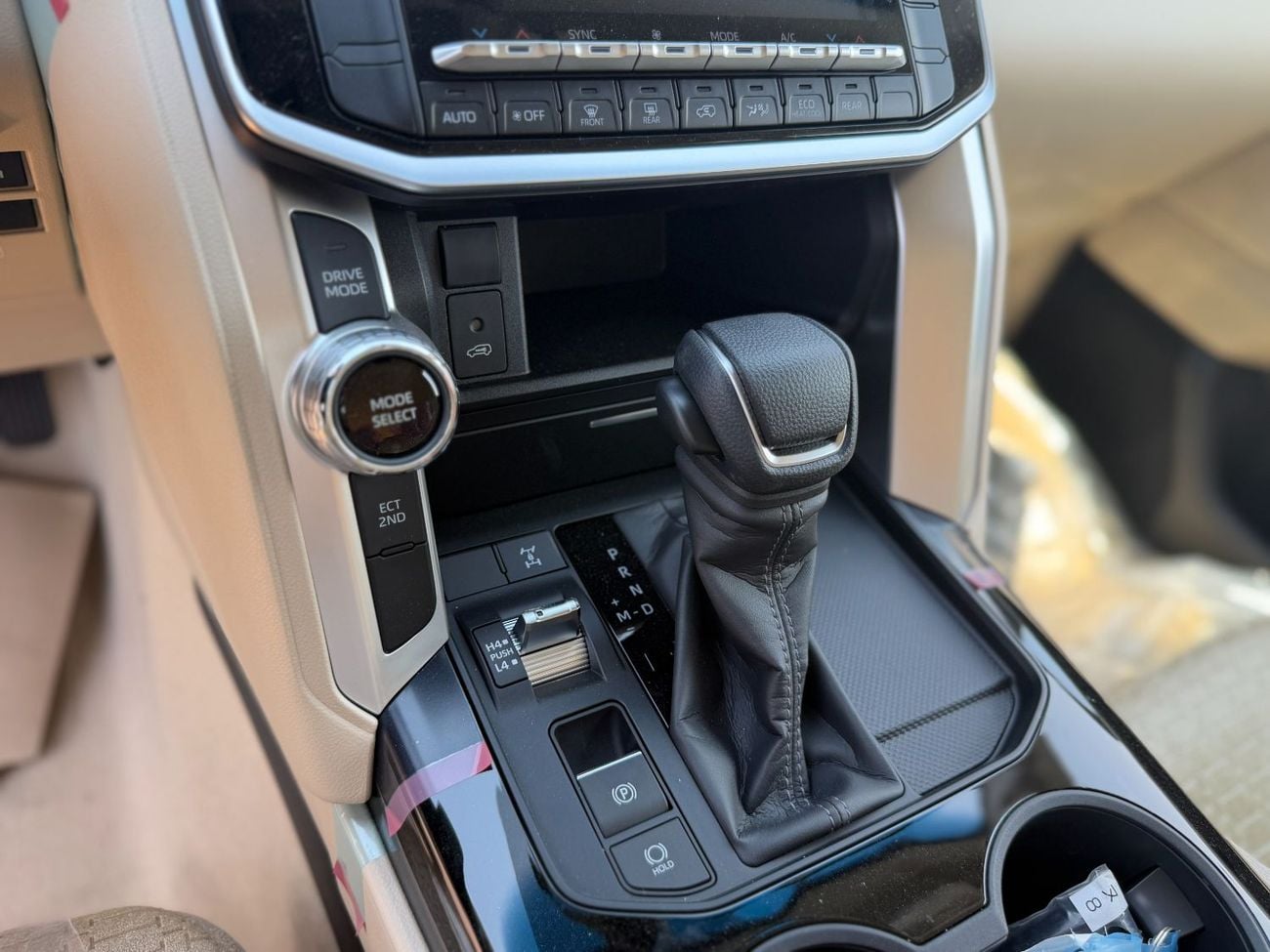 Toyota Land Cruiser GXR