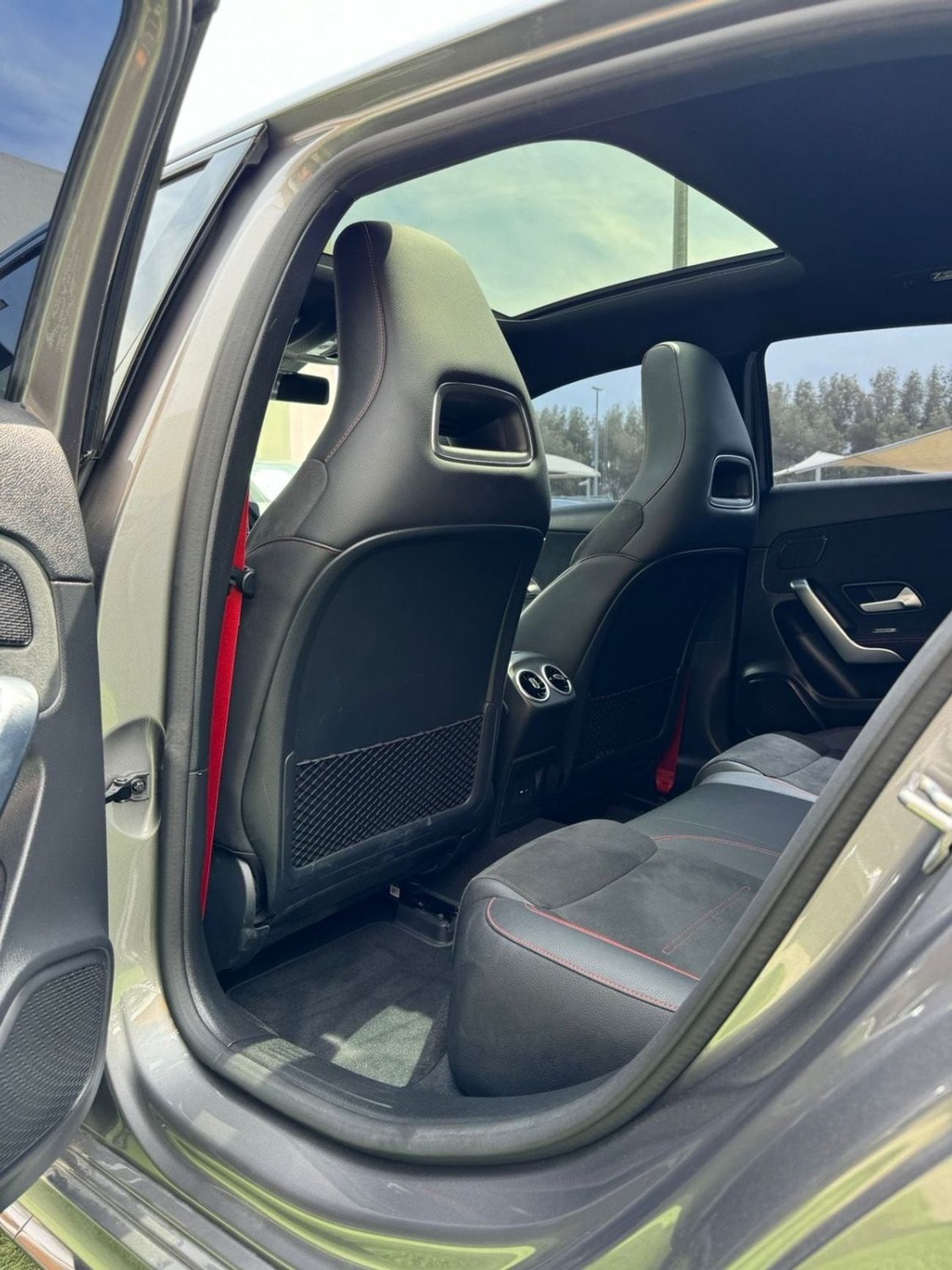 مرسيدس بنز A 35 AMG بريميوم مرسيدس بنز آي آم جي A35 خليجي 2021 تشييكات الوكالة  صبغ وكالة بحالة الوكالة