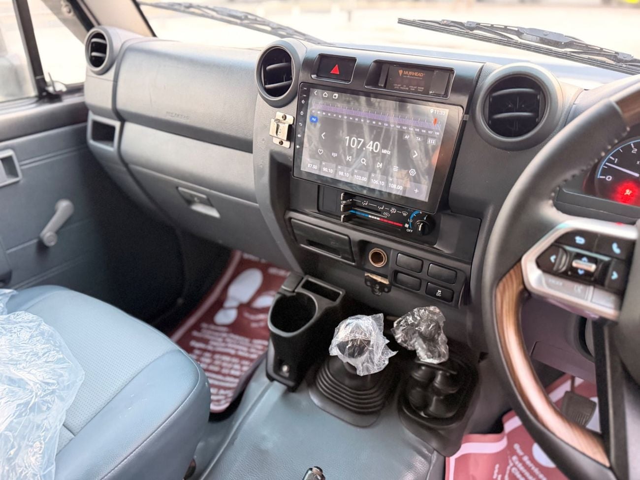 Toyota Land Cruiser Pickup 70 STANDARD Toyota Landcruiser pickup LC79 2020 V8 Diesel Engine RHD Manual Transmission