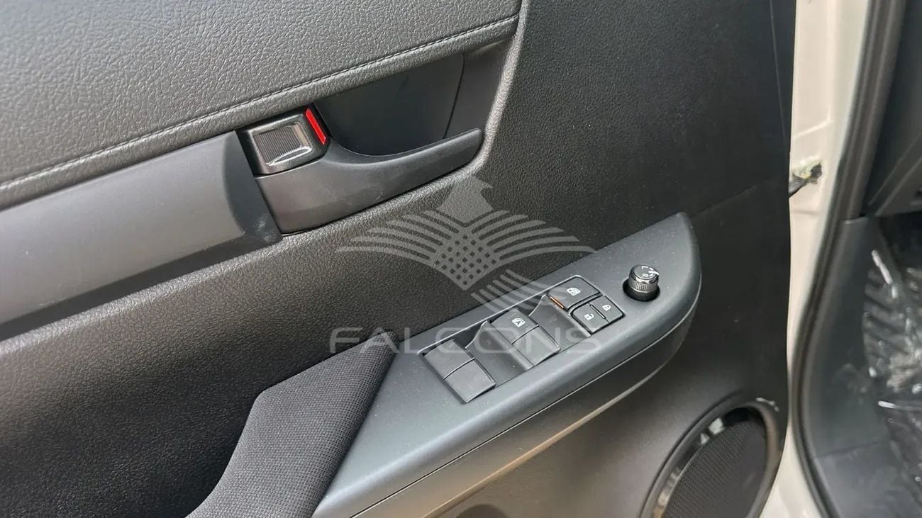 تويوتا هيلوكس DLX Toyota Hilux 2.4L Country TURBO ABS P.WIND, C.LOCK MT
