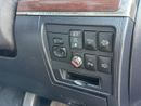 Toyota Land Cruiser 200 Series VX update to Sahara shape