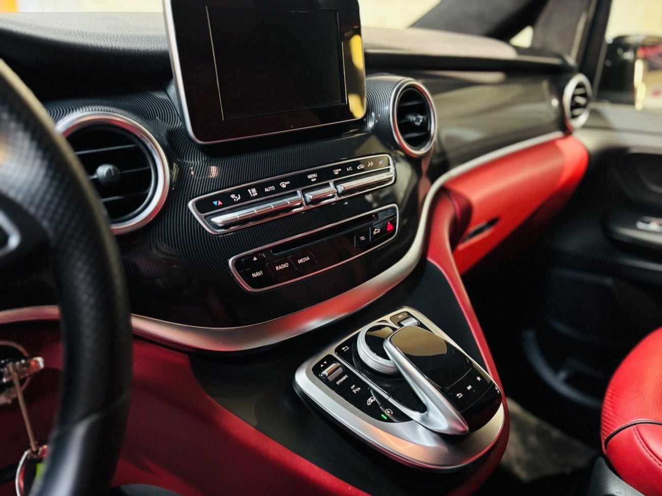 مرسيدس بنز V 250 AVANTGARDE LWB